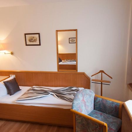 Hotel Excelsior Кассель Номер фото