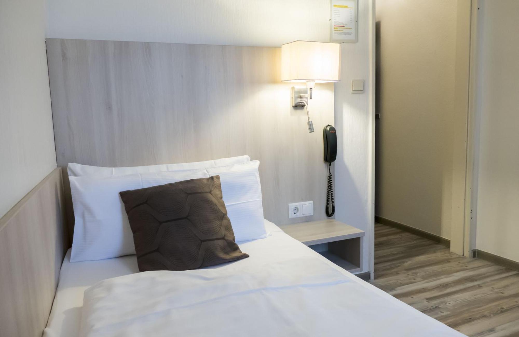 Hotel Excelsior Кассель Номер фото