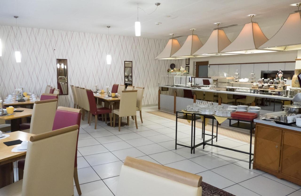 Hotel Excelsior Кассель Екстер'єр фото