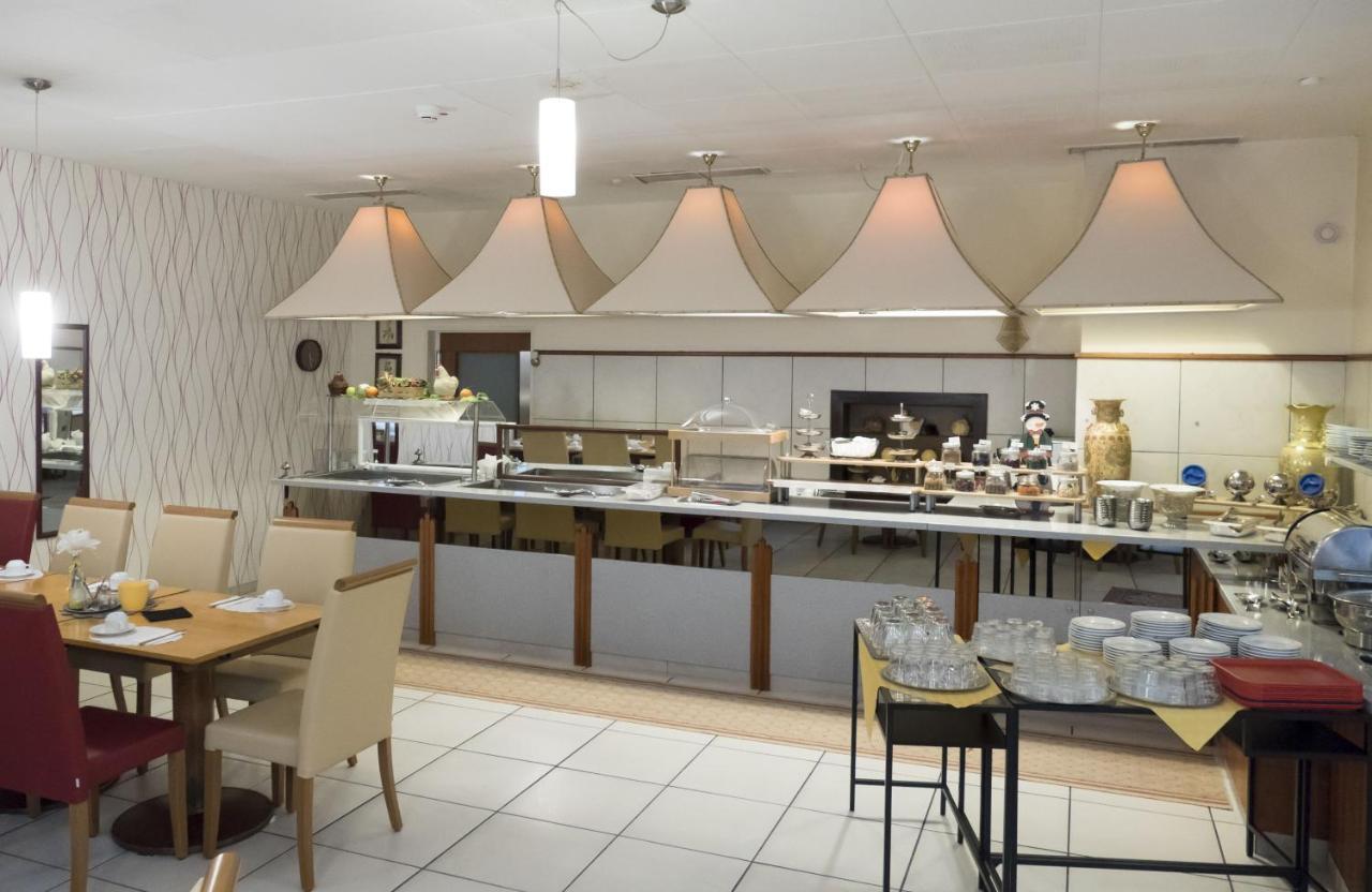Hotel Excelsior Кассель Екстер'єр фото